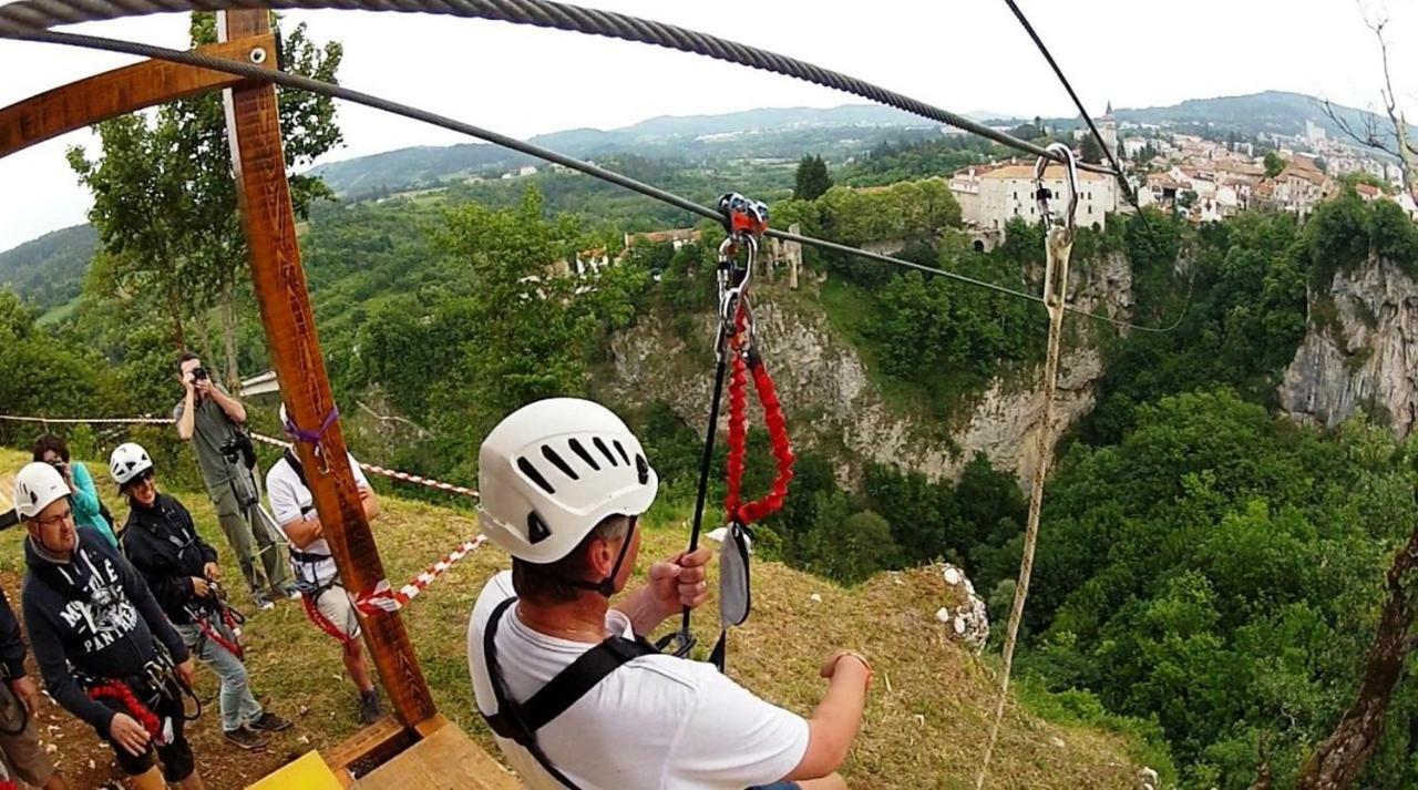 Farm Stay Synergia - Hiden Treasure Pazin Zewnętrze zdjęcie